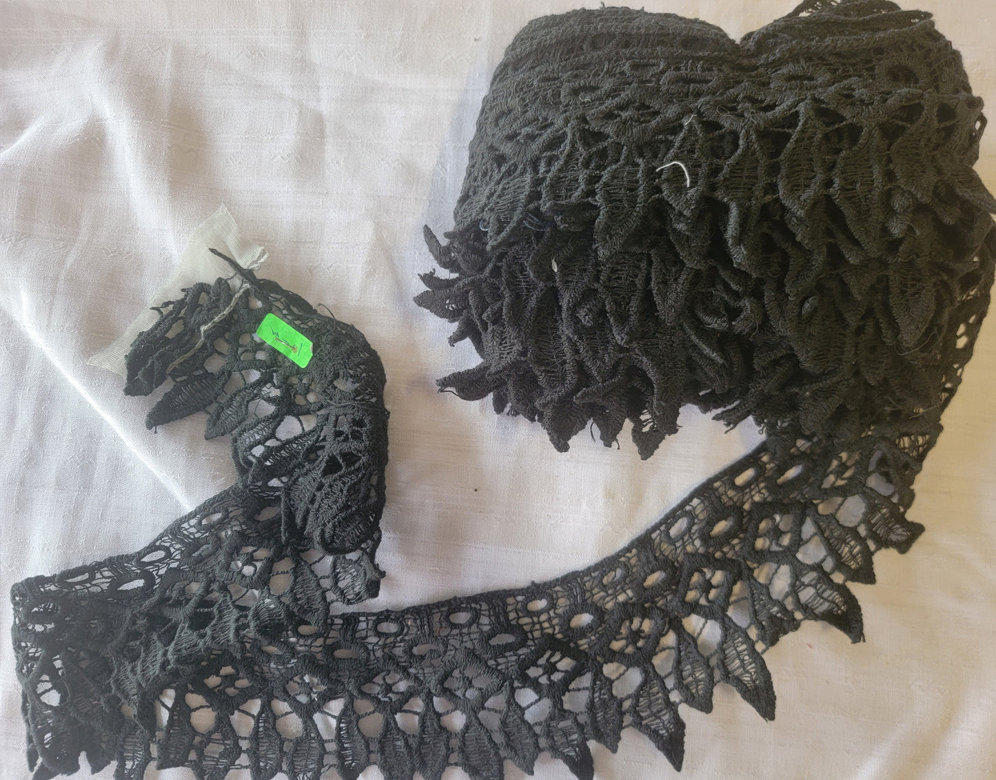 Premium Black Scalloped Crochet Lace Trim – 3" Wide, 5-Yard Bundle