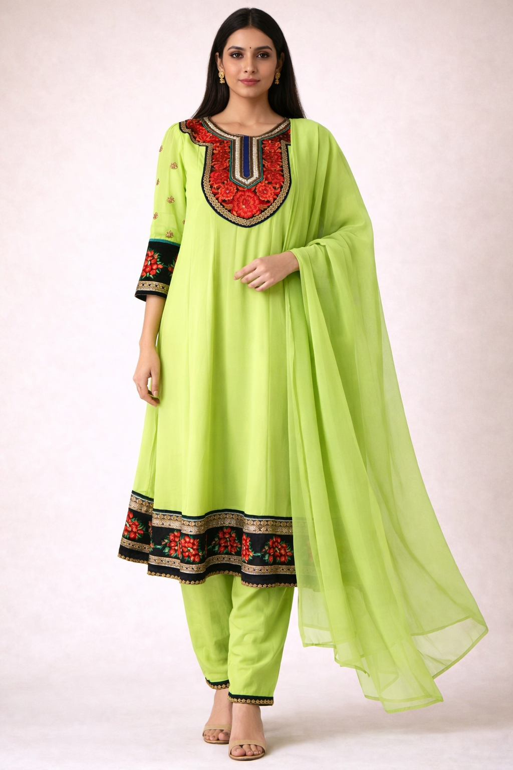 Green  Salwar kameez Dress Chest size 40  Medium   Embroidered Indian wedding Party wear